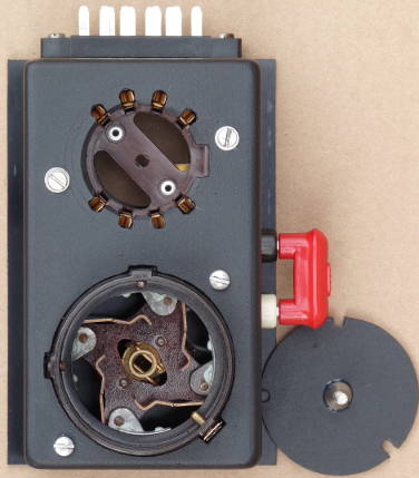 Große Fassungsbox für RL12P10/RL12P35 FB6